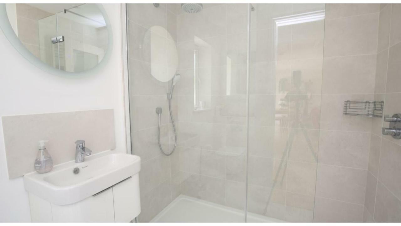 ★ Luxury Oxford Apartment ★ Sleeps 4, Free Parking Экстерьер фото